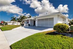 Picture of 1511 S Knollwood Drive, Bradenton, FL 34208