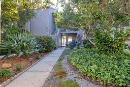 Picture of 1111 N Bayshore Boulevard Unit F11, Clearwater, FL 33759