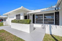 Picture of 10047 41St Street N Unit 10047, Pinellas Park, FL 33782