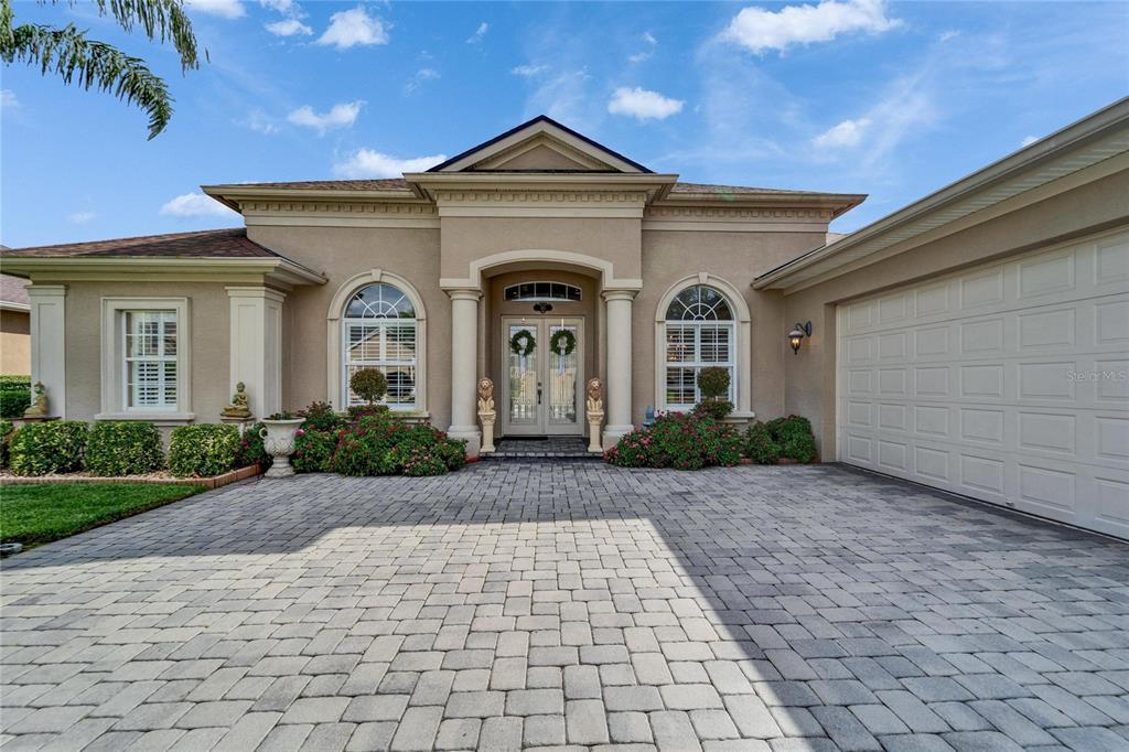 Picture of 565 Osprey Landing Drive, Lakeland, FL 33813