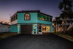 Picture of 1616 Sea Breeze Drive, Tarpon Springs, FL 34689