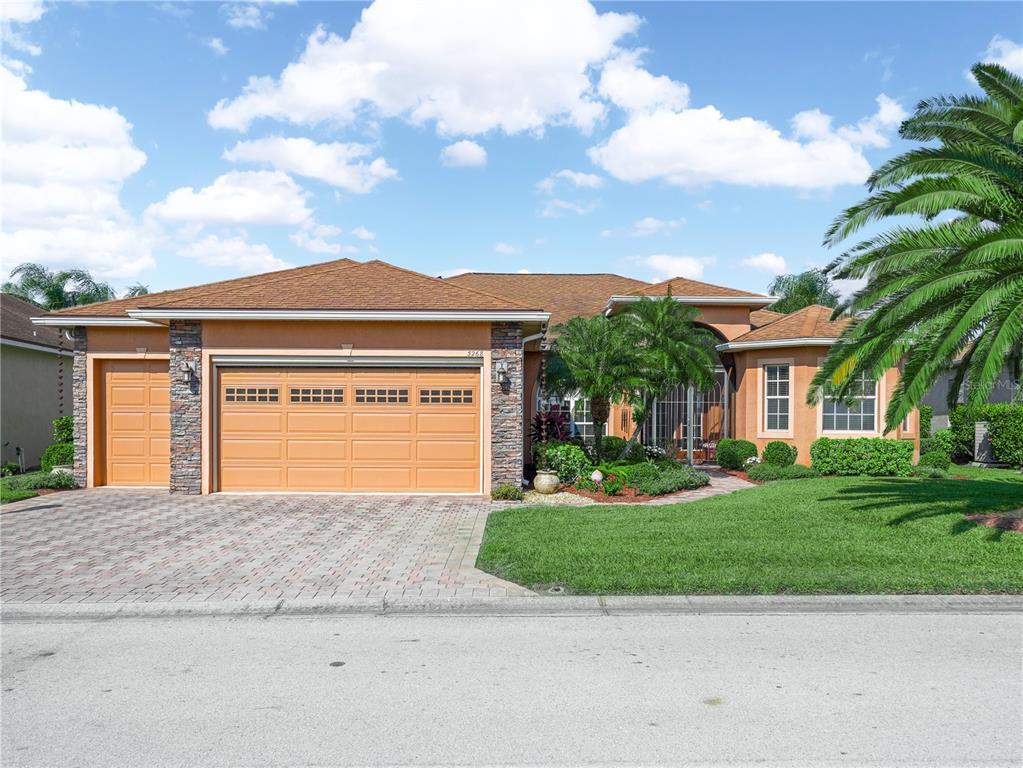 Picture of 5268 Pebble Beach Boulevard, Winter Haven, FL 33884