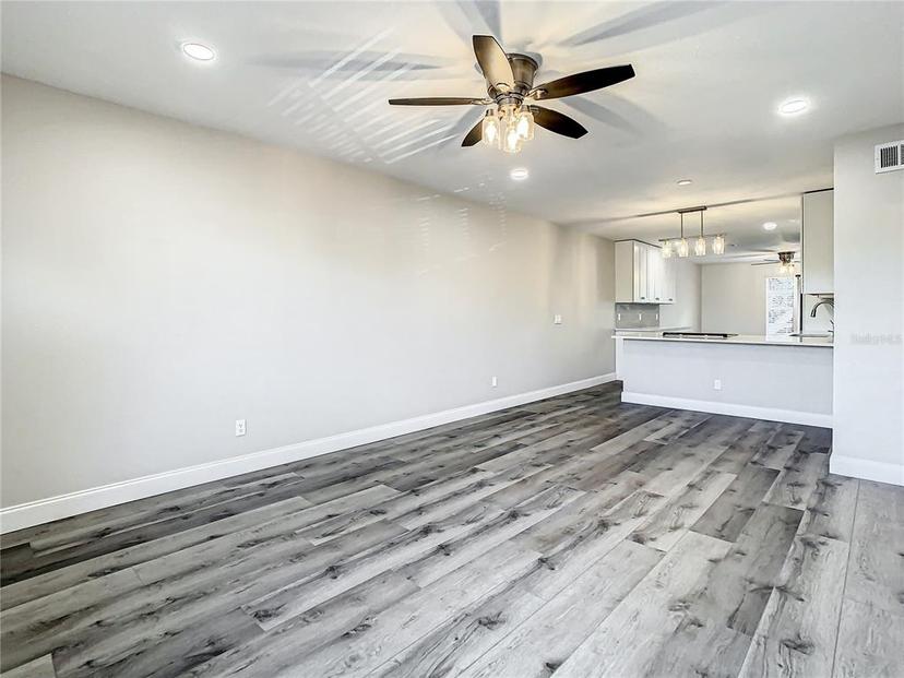 Picture of 2253 Norwegian Drive Unit 67, Clearwater FL 33763