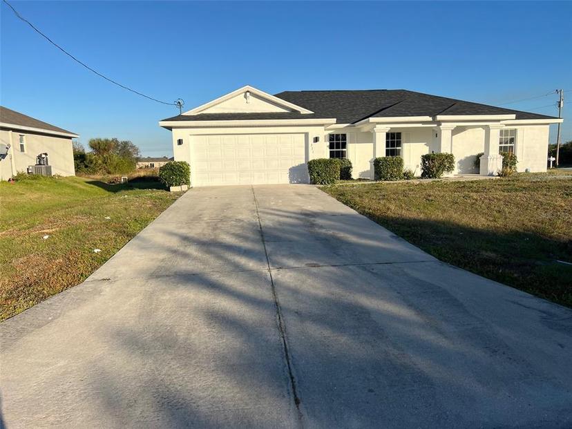 Picture of 371 Portage Avenue, Lehigh Acres FL 33974