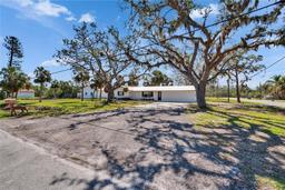 Picture of 1019 Canal Street, Ruskin, FL 33570