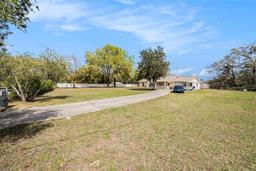 Picture of 20524 Peachtree Lane, Dade City, FL 33523