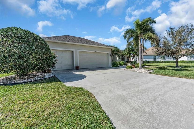 Picture of 12805 49Th Lane E, Parrish FL 34219