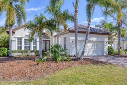 Picture of 8330 Abingdon Court, University Park, FL 34201