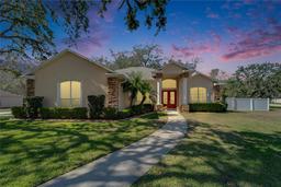 Picture of 11301 Sandpine Road, Riverview, FL 33569