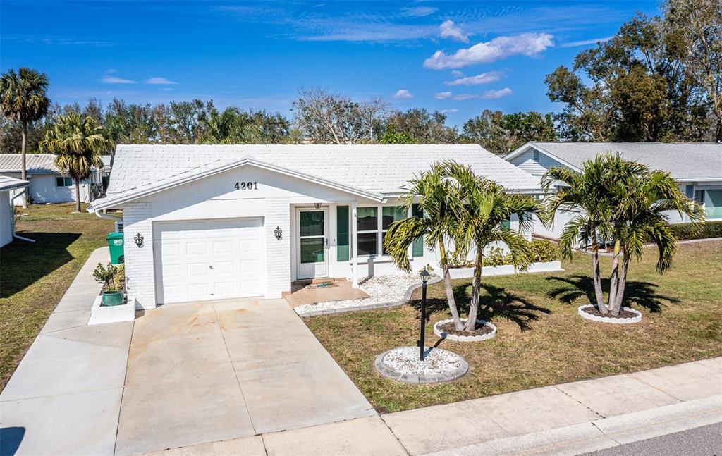 Picture of 4201 Neil Lane, Bradenton, FL 34208