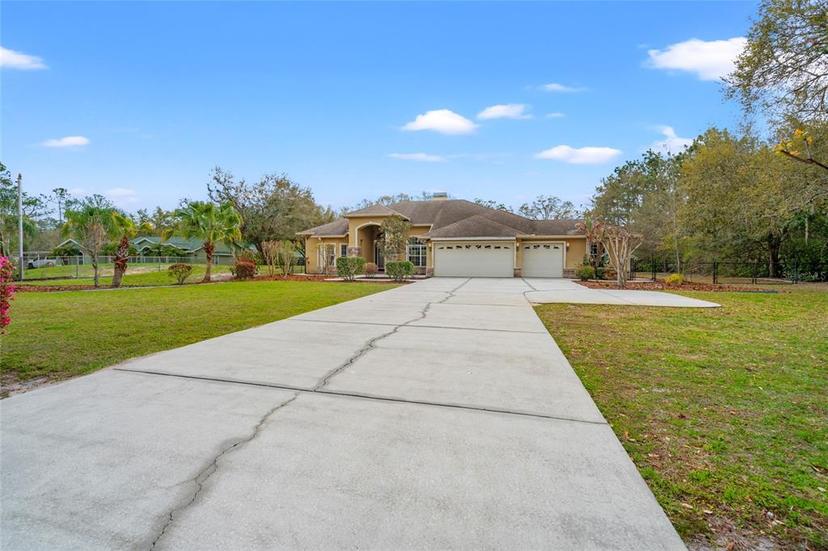 Picture of 27930 Ravens Brook Road, Wesley Chapel FL 33544