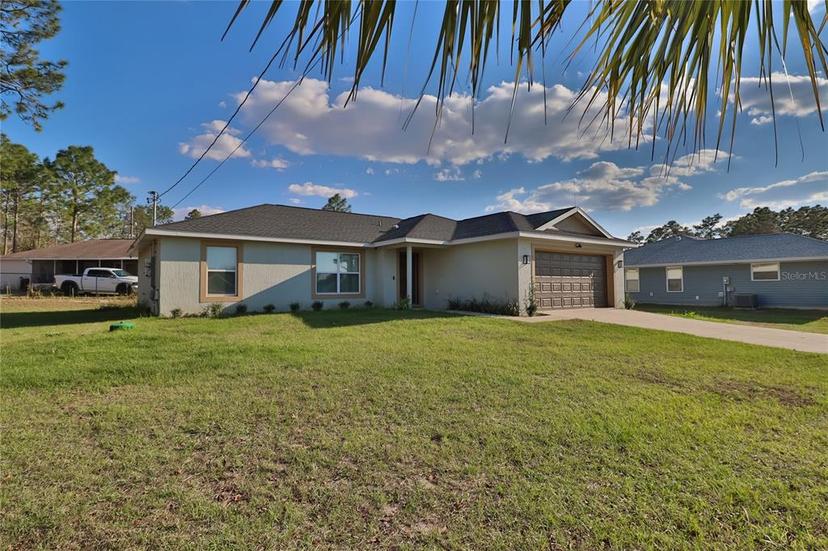 Picture of 14 Hemlock Loop Court, Ocala FL 34472