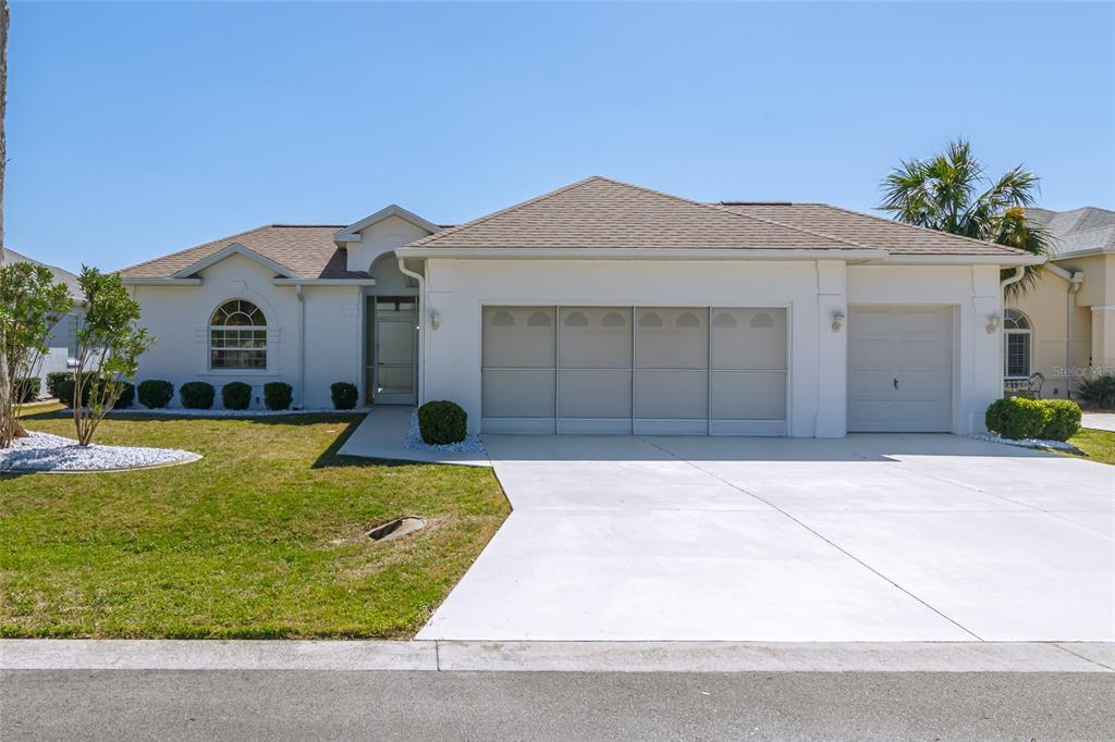 Picture of 5916 NW 27Th Place, Ocala, FL 34482