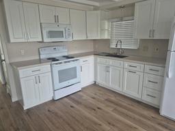 Picture of 9900 Ulmerton Road Unit 30, Largo, FL 33771