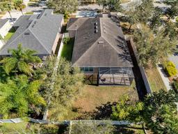 Picture of 11202 Wembley Landing Drive, Lithia, FL 33547