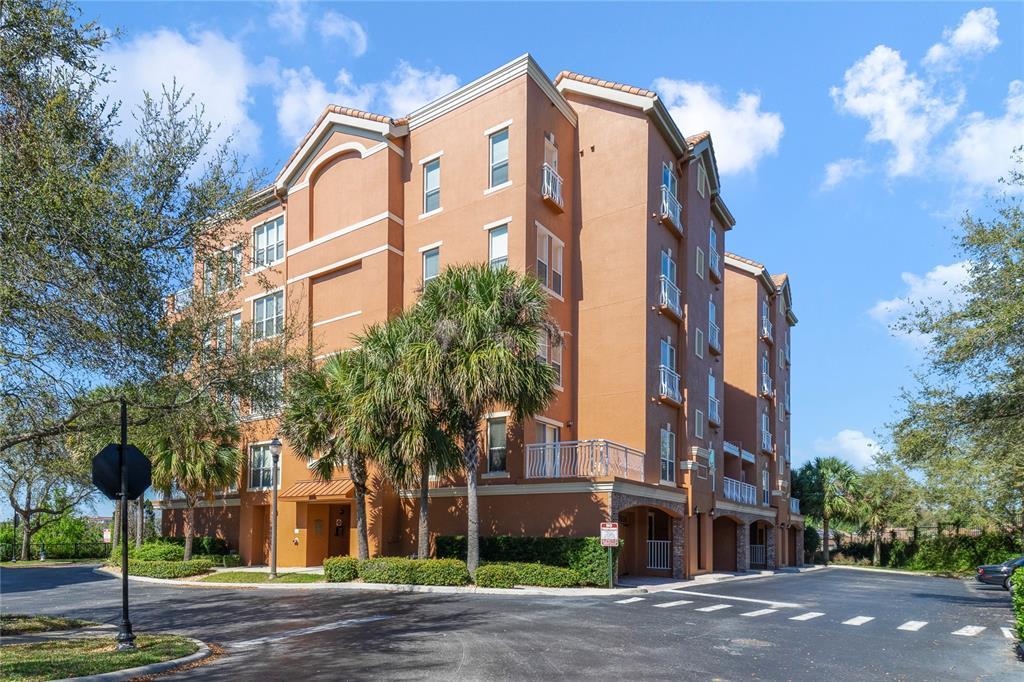 Picture of 7508 Toscana Boulevard Unit 123, Orlando, FL 32819