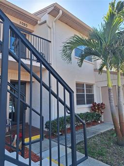 Picture of 1020 Bowsprit Lane Unit X, Holiday, FL 34691