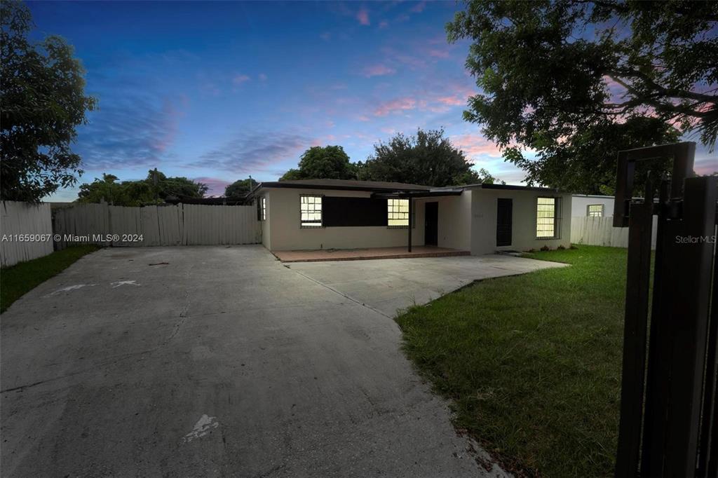 Picture of 12600 NW 17Th Avenue, Miami, FL 33167