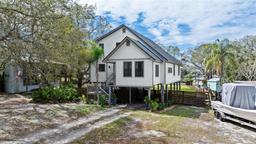 Picture of 3327 Pineview Drive, Holiday, FL 34691