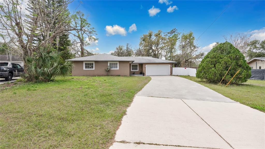 Picture of 5410 S Pine Hill Circle, Orlando, FL 32808