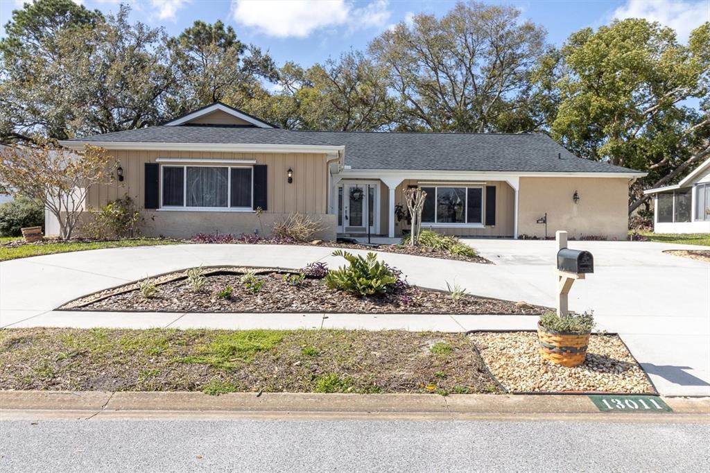 Picture of 13011 Western Circle, Hudson, FL 34667