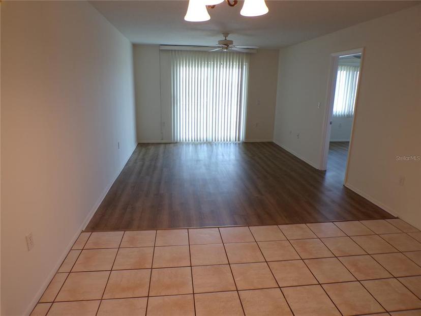 Picture of 649 S Tamiami Trail S Unit 304, Venice FL 34285