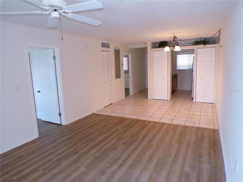 Picture of 649 S Tamiami Trail S Unit 304, Venice FL 34285