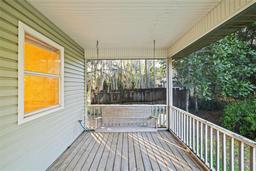 Picture of 625 Commiston Lane, Lutz, FL 33549