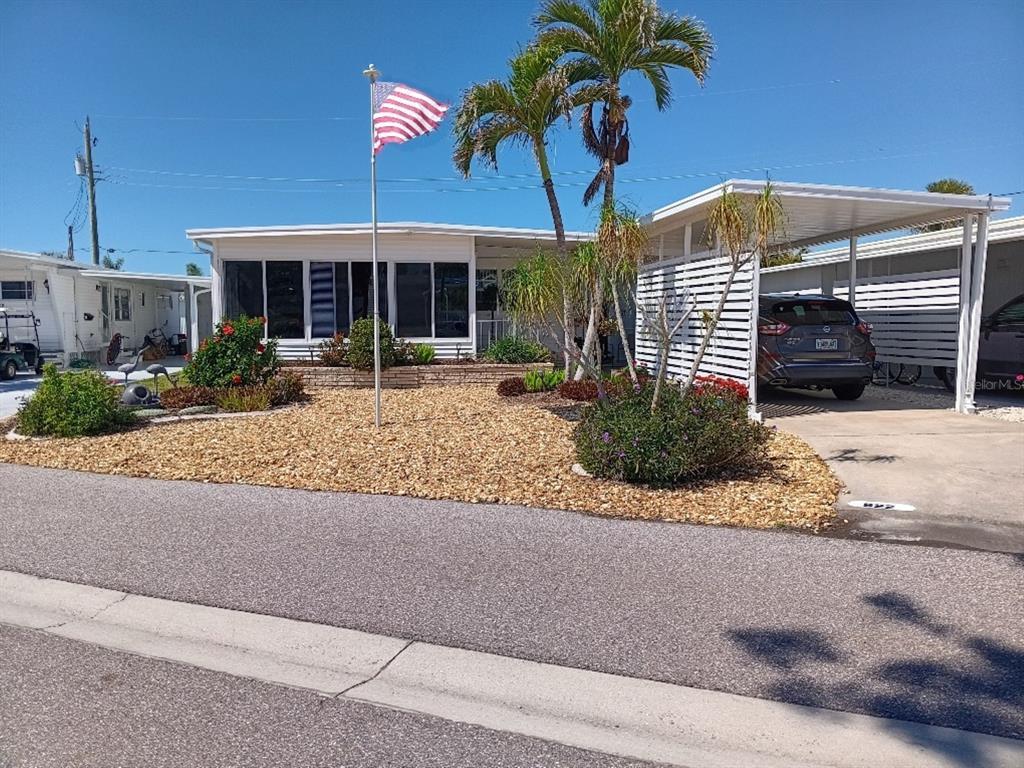 Picture of 822 Bogie Street, Venice, FL 34285