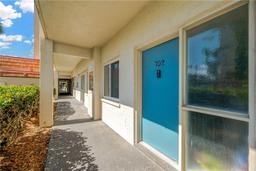 Picture of 1600 1St Avenue W Unit 102A, Bradenton, FL 34205