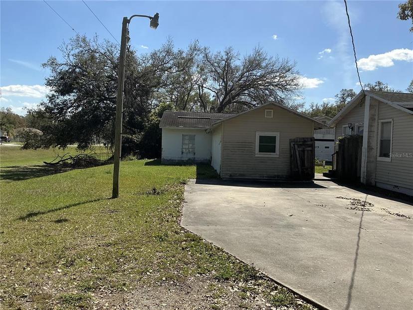 Picture of 38714 C Avenue, Zephyrhills FL 33542