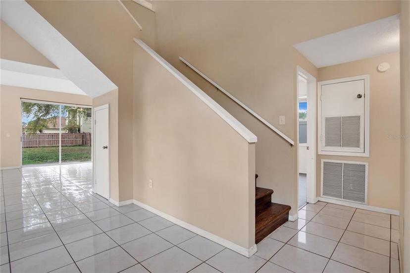 Picture of 10809 Sailbrooke Drive, Riverview FL 33579