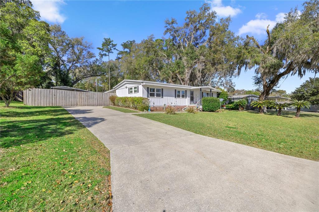 Picture of 300 NE 63Rd Court, Ocala, FL 34470