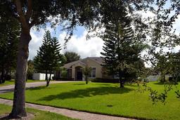 Picture of 4847 Lake Milly Dr, Orlando, FL 32839