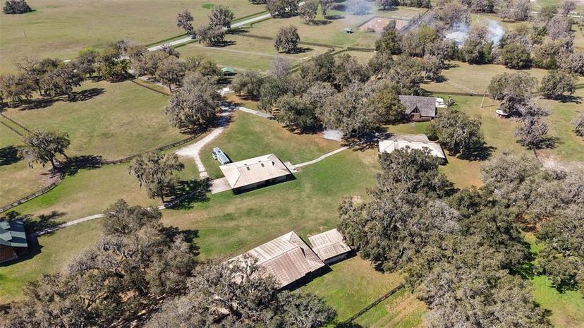 Picture of 6341 W Hwy 329, Reddick FL 32686