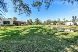 Picture of 622 Spring Lakes Boulevard, Bradenton, FL 34210