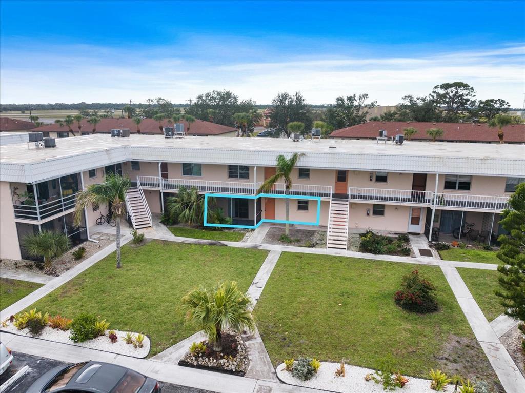 Picture of 400 Base Avenue E Unit 213, Venice, FL 34285