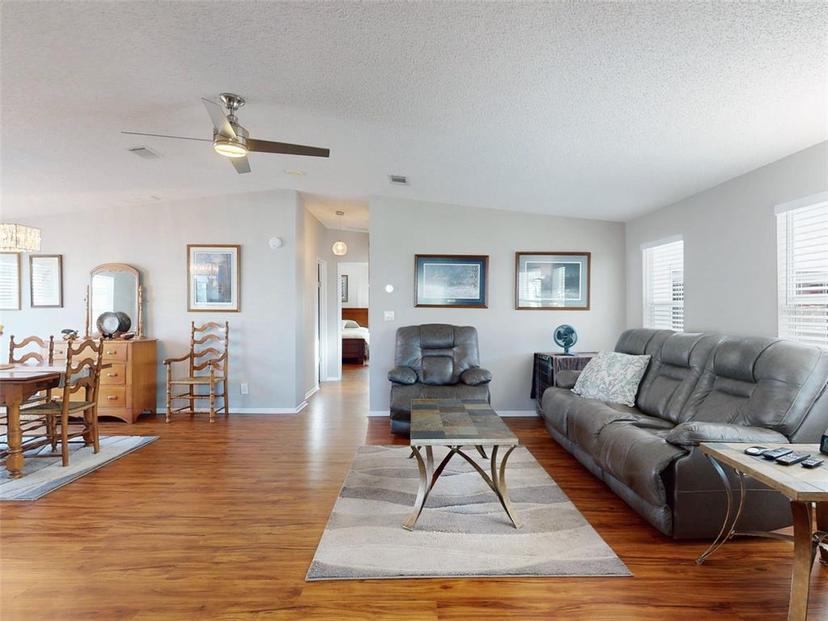 Picture of 814 Navigators Way, Edgewater FL 32141