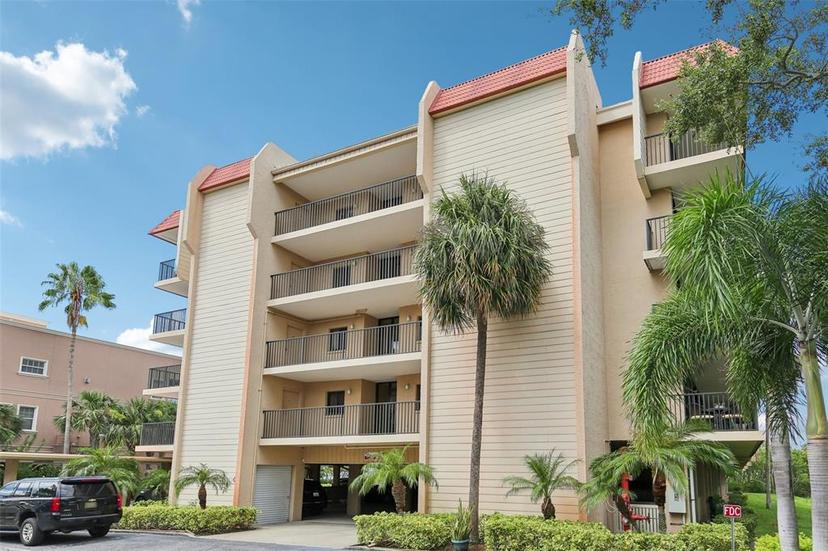 Picture of 2700 Bayshore Boulevard Unit 9404, Dunedin FL 34698