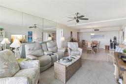 Picture of 2700 Bayshore Boulevard Unit 9404, Dunedin, FL 34698