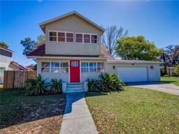 Picture of 103 W Maple Street, Davenport, FL 33837