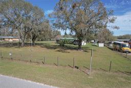 Picture of 5346 Wood Road, Lithia, FL 33547