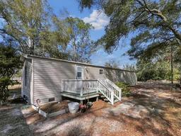 Picture of 204 Carter Avenue Ne, Branford, FL 32008