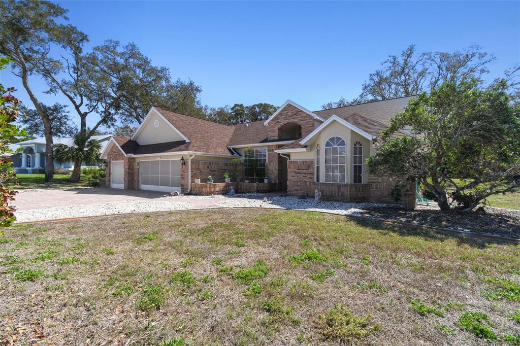 Picture of 18739 Bascomb Lane, Hudson, FL 34667