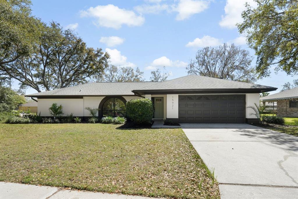 Picture of 15921 Wyndover Road, Tampa, FL 33647