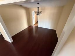 Picture of 404 Banyon Tree Circle Unit 202, Maitland, FL 32751