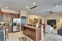 Picture of 144 Silver Falls, Apollo Beach, FL 33572