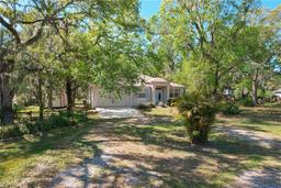 Picture of 2920 Ewell Road, Lakeland, FL 33811