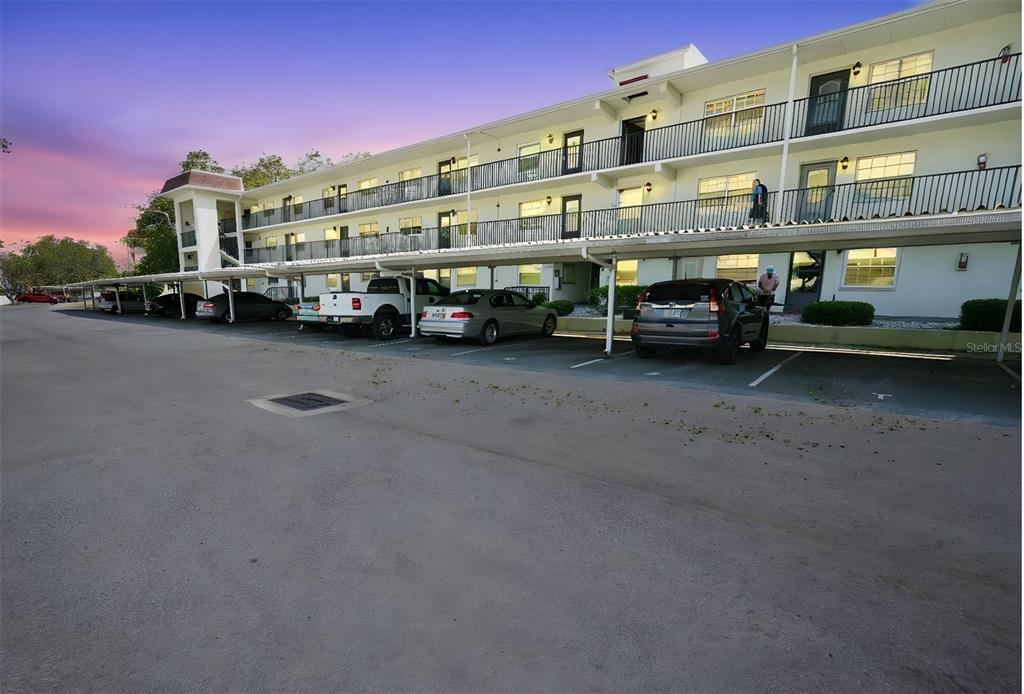 Picture of 1375 Doolittle Lane Unit 103, Dunedin, FL 34698