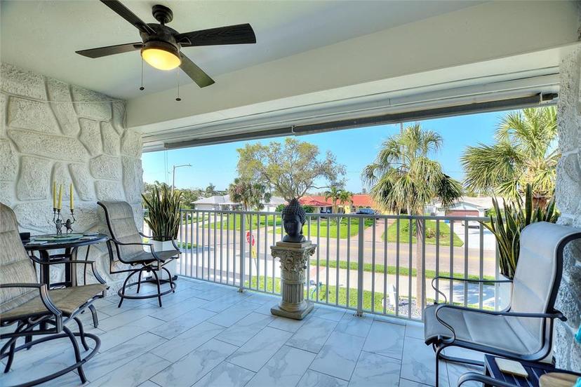 Picture of 4400 37Th Street S Unit 4, St Petersburg FL 33711